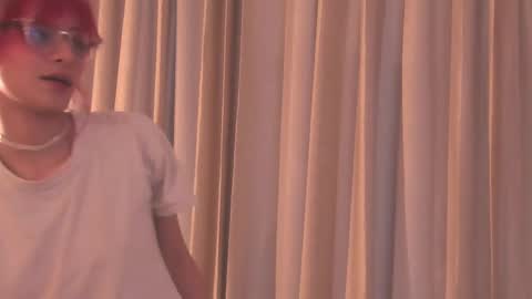 Snapshot of redmeloddy chatting on 1, 3, 2025 Meloddy online show from 1, 3, 2025