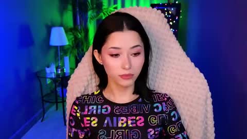 Snapshot of redmidnight_ chatting on 8, 5, 2026 Kiara online show from 8, 5, 2026