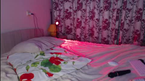 Snapshot of redmoonhead chatting on 27, 12, 2024 Ana online show from 27, 12, 2024