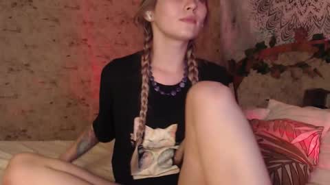 Snapshot of redmoonhead chatting on 20, 9, 2025 Ana online show from 20, 9, 2025