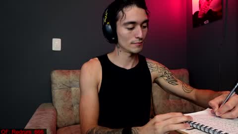 Red online show from 10, 12, 2024