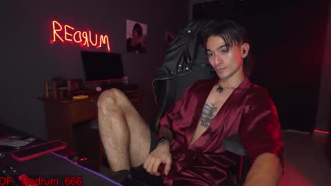 Red online show from 1, 12, 2025