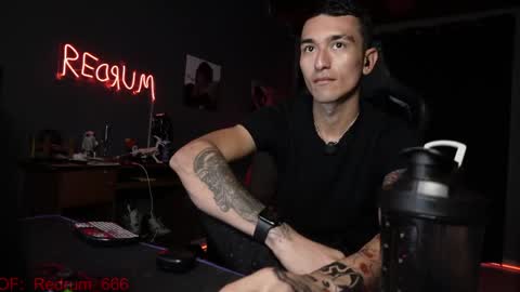 Snapshot of redrum_696 chatting on 25, 4, 2026 Red online show from 25, 4, 2026