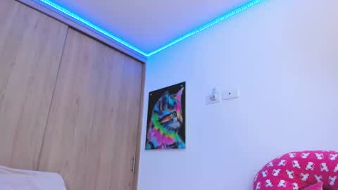 redski77 online show from 10, 3, 2025