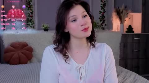 Snapshot of regenasuri chatting on 25, 2, 2026 Grace online show from 25, 2, 2026