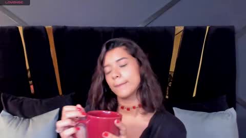 Regina  online show from 5, 3, 2025