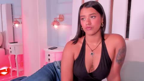 Snapshot of regina_noctixx chatting on 3, 6, 2026 Regina online show from 3, 6, 2026