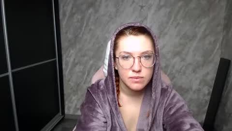 Snapshot of reginasmilee chatting on 16, 2, 2026 Regina online show from 16, 2, 2026