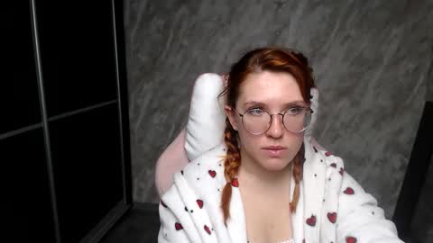 Snapshot of reginasmilee chatting on 21, 2, 2026 Regina online show from 21, 2, 2026