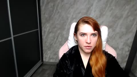 Snapshot of reginasmilee chatting on 24, 2, 2026 Regina online show from 24, 2, 2026