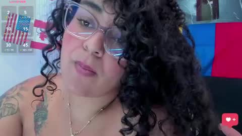 Snapshot of reginavegaa chatting on 6, 7, 2026 reginavegaa online show from 6, 7, 2026