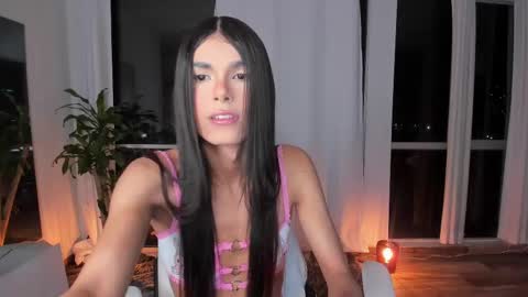  REICHEL  online show from 22, 2, 2025