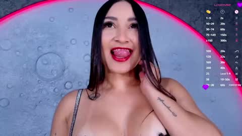 reiinachloe online show from 14, 4, 2026