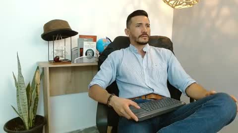   REIKO  online show from 30, 1, 2025