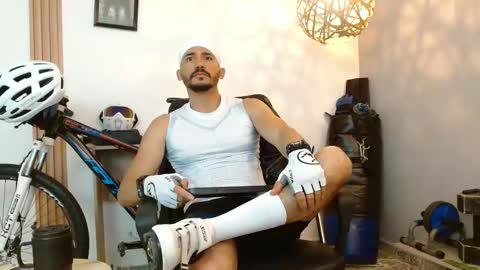   REIKO  online show from 18, 9, 2025