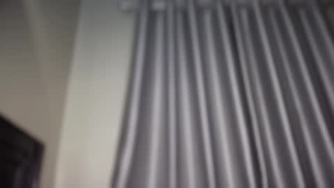 reina77xo online show from 9, 4, 2026