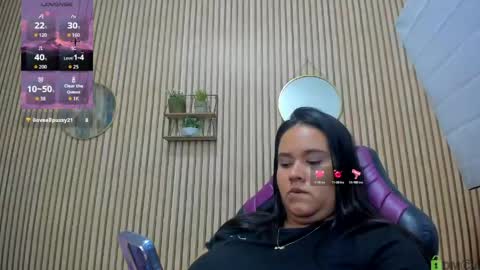 Snapshot of reina_loren chatting on 13, 5, 2026 reina_loren online show from 13, 5, 2026