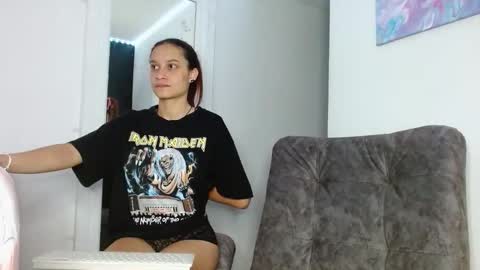 reina_reina online show from 25, 2, 2026