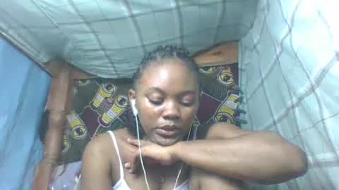 Snapshot of reinechi chatting on 15, 7, 2026 Reinechi online show from 15, 7, 2026