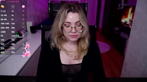 Snapshot of remywild chatting on 1, 3, 2025 RemyWild online show from 1, 3, 2025