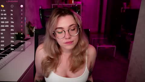 Snapshot of remywild chatting on 13, 9, 2025 RemyWild online show from 13, 9, 2025