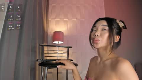 Ren online show from 10, 11, 2025