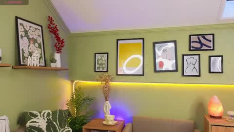 Renae online show from 4, 3, 2025