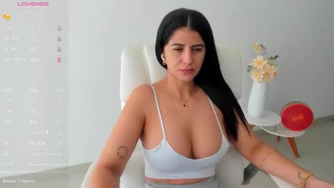 RENATA online show from 10, 10, 2025