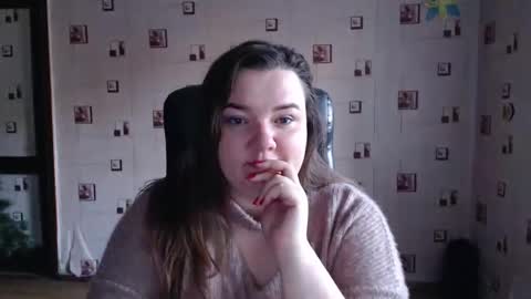 renataoia online show from 12, 2, 2025