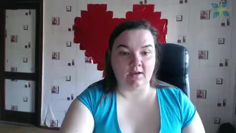 renataoia online show from 10, 3, 2025