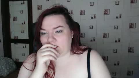 renataoia online show from 16, 12, 2025