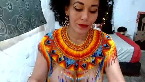 Snapshot of renattabecerra chatting on 2, 1, 2025 Renatta online show from 2, 1, 2025