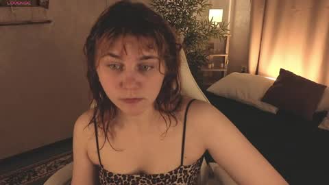 rene_shine online show from 12, 4, 2026