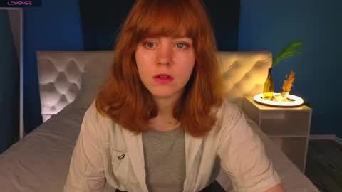 reneefoxy_ online show from 7, 6, 2026