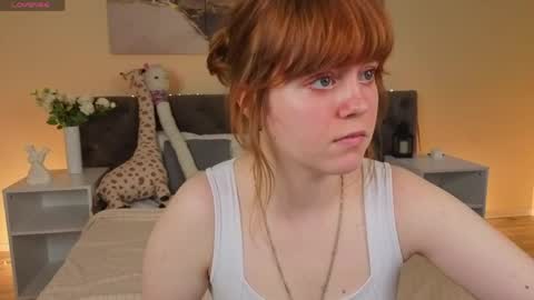 reneefoxy_ online show from 9, 6, 2026