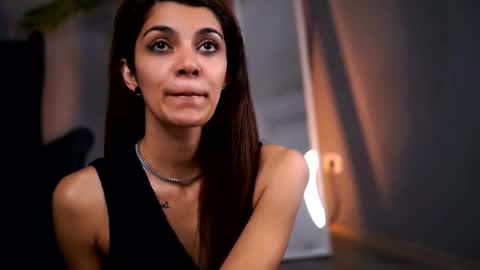 Rena online show from 15, 12, 2025