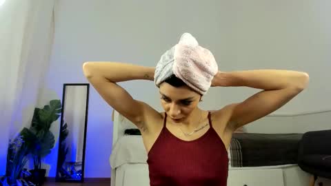 Rena online show from 6, 3, 2026