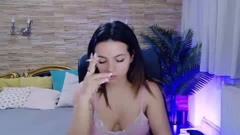 renesmesweet online show from 27, 2, 2025