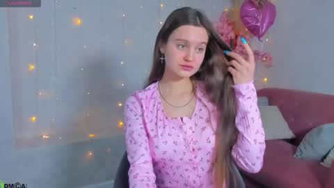 Renesmy online show from 22, 2, 2026