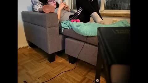 Melisa Couple online show from 3, 3, 2025