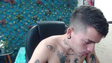 R E N E  online show from 6, 3, 2025