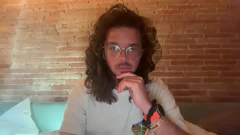 Snapshot of renzo_899 chatting on 7, 6, 2026 Renzo online show from 7, 6, 2026