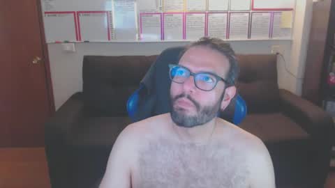 Snapshot of resinasa4 chatting on 1, 2, 2025 resinasa4 online show from 1, 2, 2025