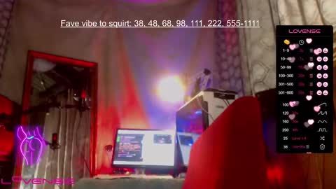 HAZEL online show from 16, 2, 2025