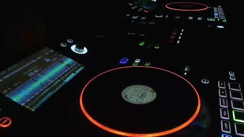 Snapshot of reticuli chatting on 28, 2, 2025 GearPorn online show from 28, 2, 2025