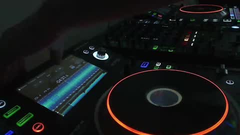 Snapshot of reticuli chatting on 18, 9, 2025 GearPorn online show from 18, 9, 2025