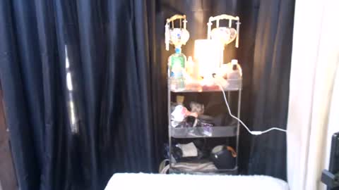 Snapshot of rey_004 chatting on 15, 6, 2026 rey_004 online show from 15, 6, 2026