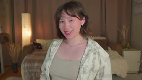 Snapshot of rhebageigel chatting on 9, 4, 2026 Nanami online show from 9, 4, 2026