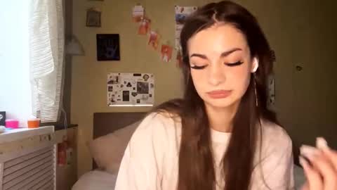 Anna online show from 13, 11, 2025