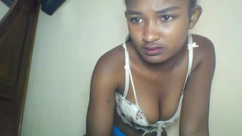 Snapshot of rhoanna chatting on 23, 6, 2026 rhoanna online show from 23, 6, 2026